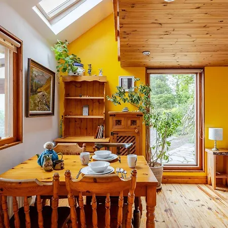 Serene Bantry Bay Retreat Semesterbostad