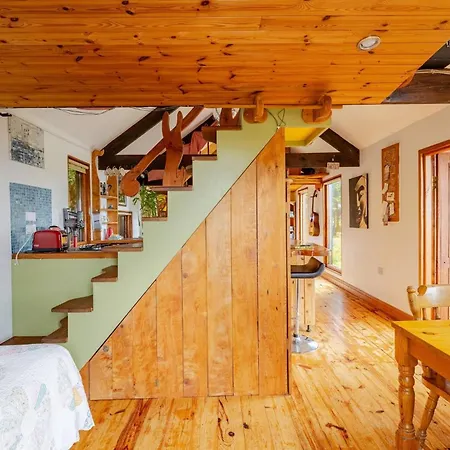 Dom wakacyjny Serene Bay Retreat Bantry