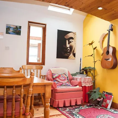 Dom wakacyjny Serene Bay Retreat Bantry