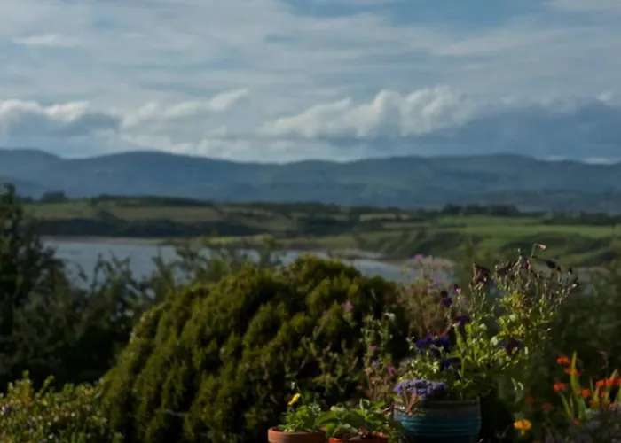 Serene Bantry Bay Retreat